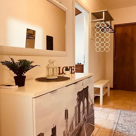 Casa Amelie Appartement Peschiera del Garda Buitenkant foto