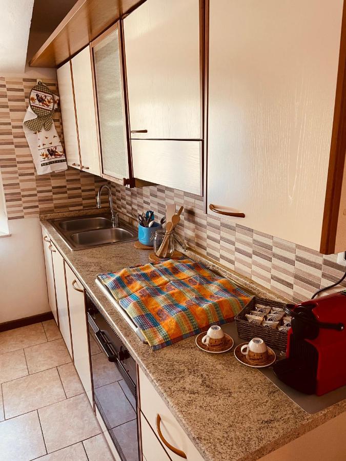 Casa Amelie Appartement Peschiera del Garda Buitenkant foto