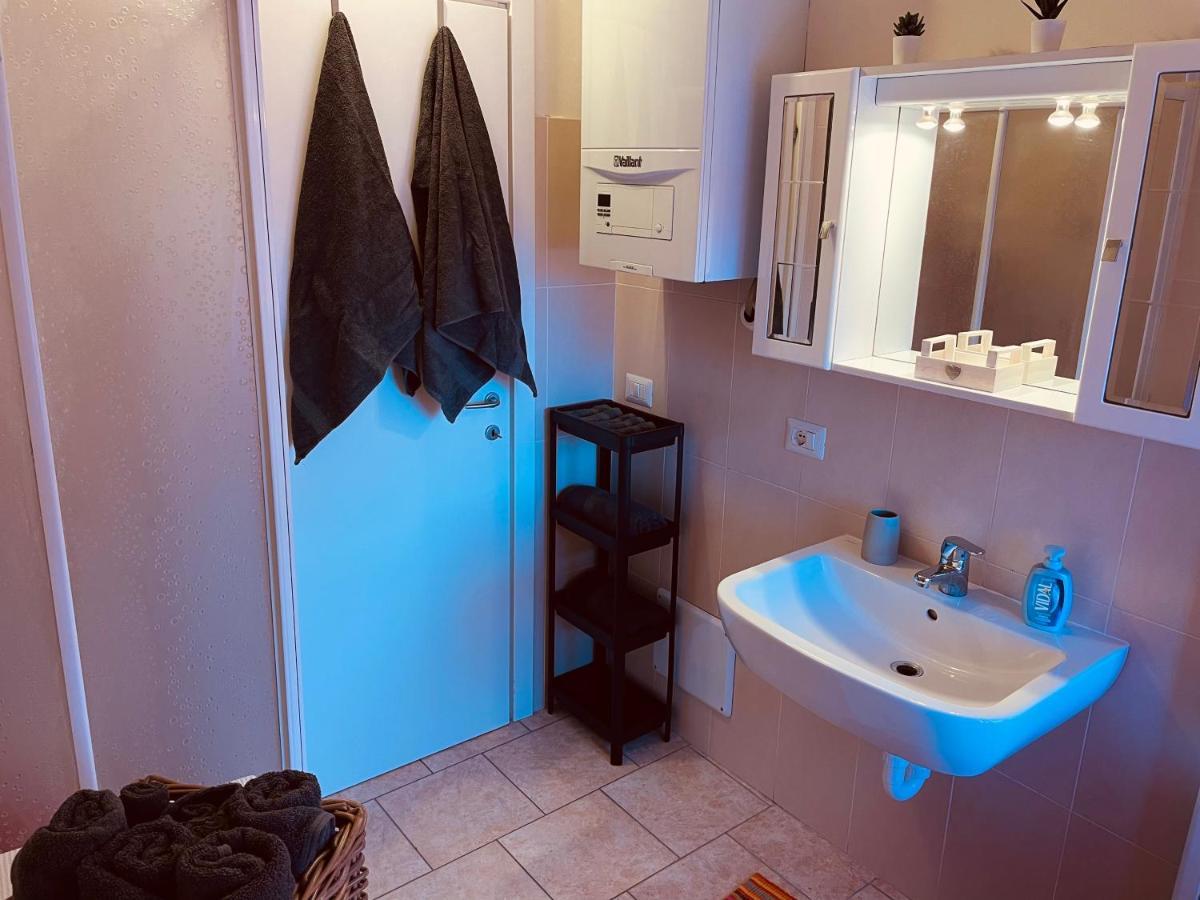 Casa Amelie Appartement Peschiera del Garda Buitenkant foto