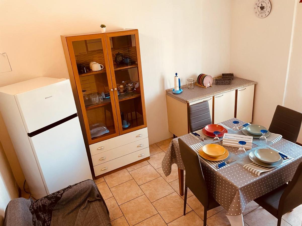 Casa Amelie Appartement Peschiera del Garda Buitenkant foto