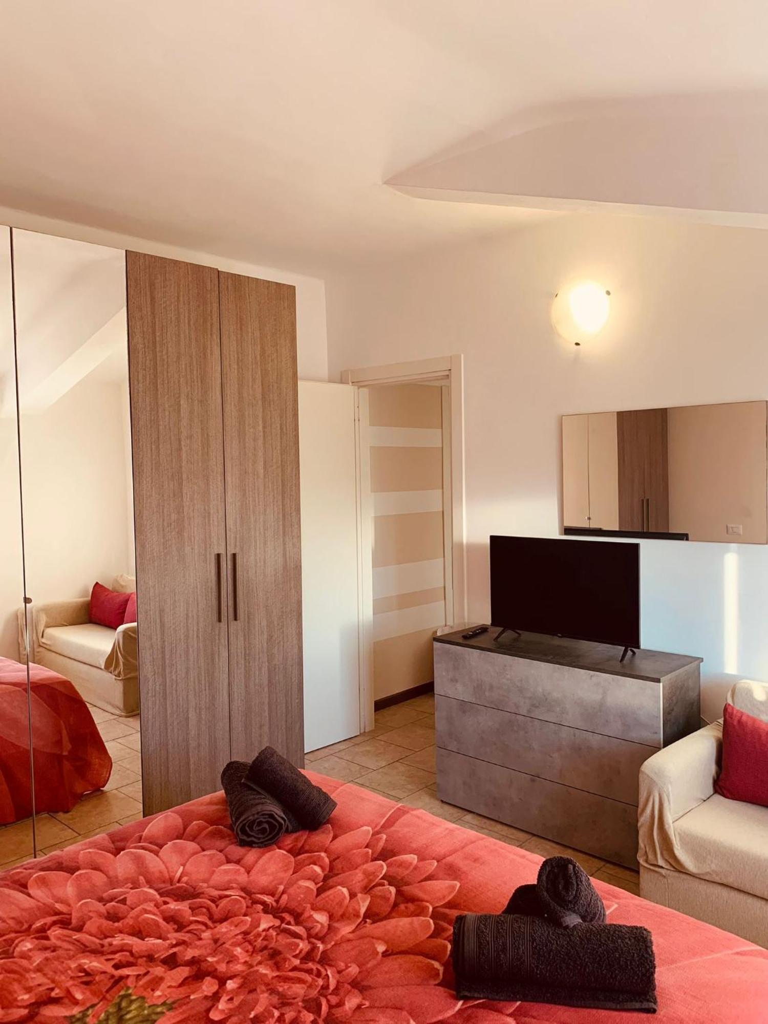 Casa Amelie Appartement Peschiera del Garda Buitenkant foto
