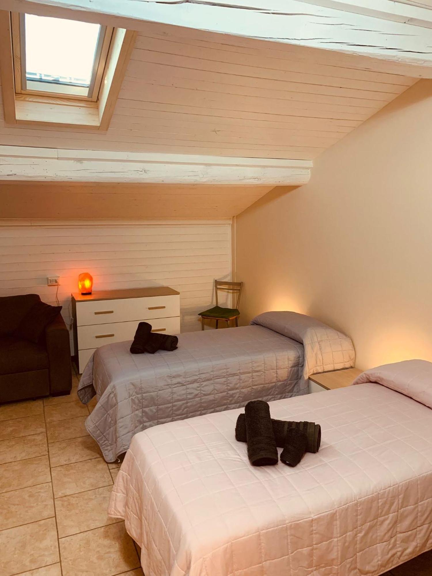 Casa Amelie Appartement Peschiera del Garda Buitenkant foto
